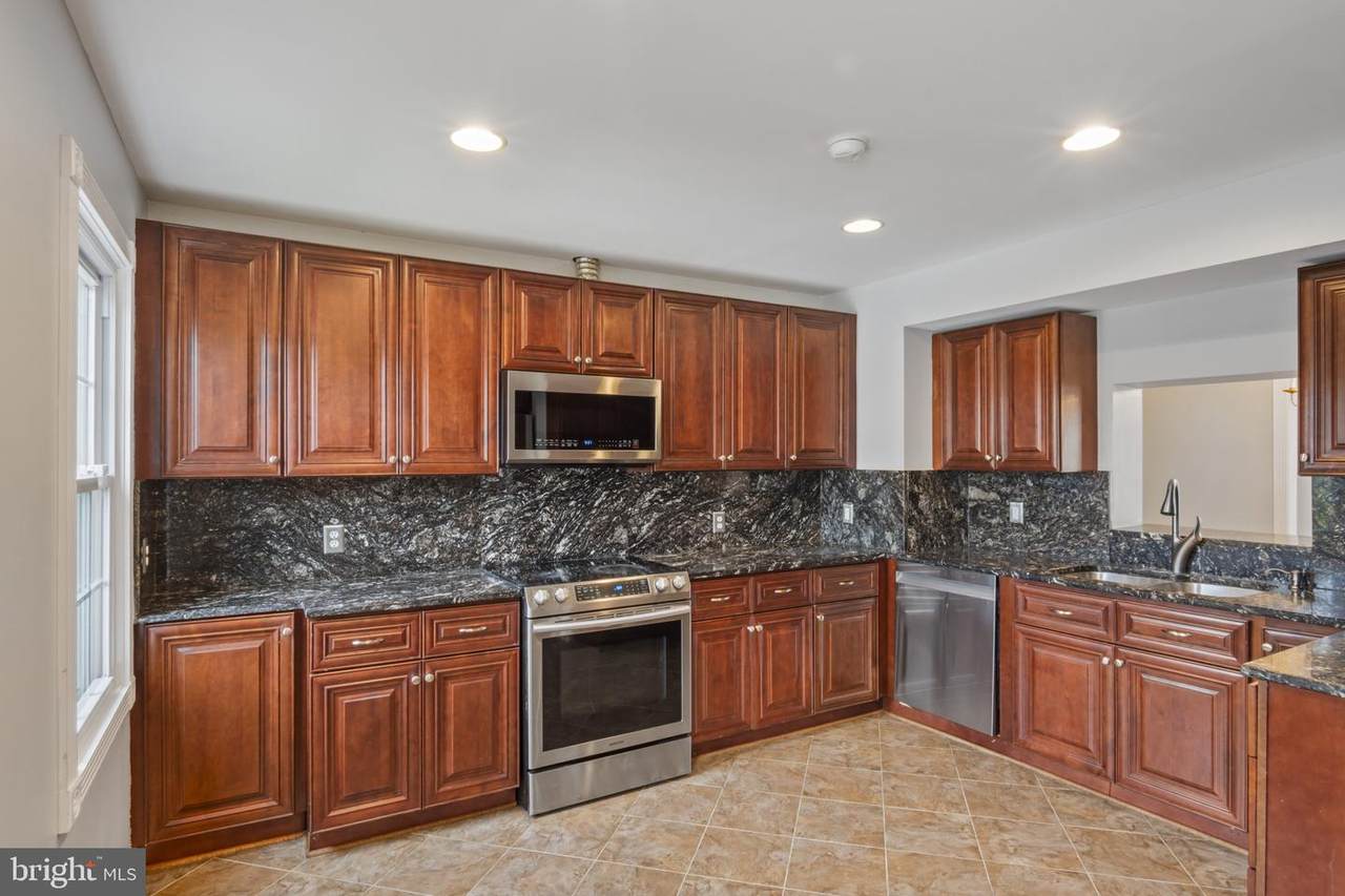 9518 Unity Lane - Photo 1
