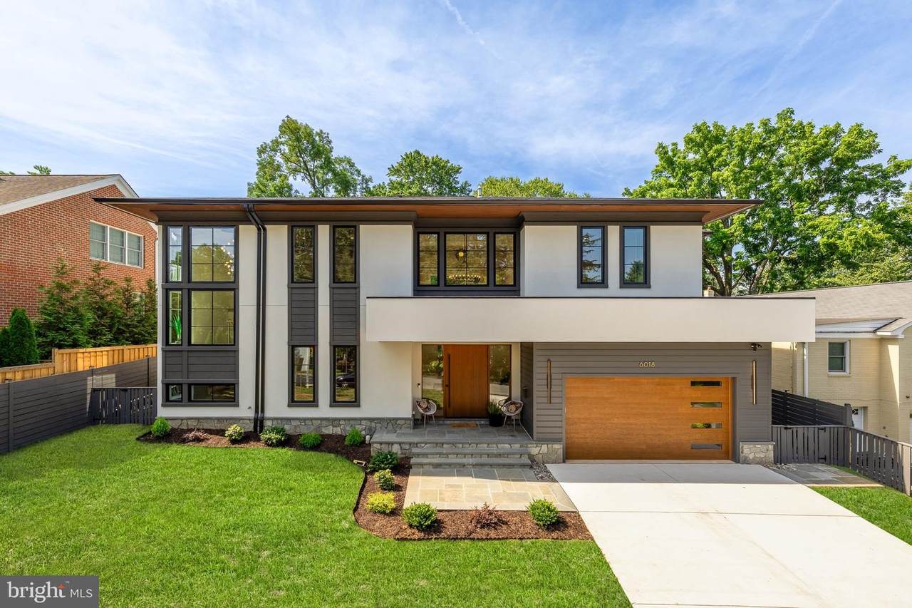 6018 Madawaska Road - Photo 1