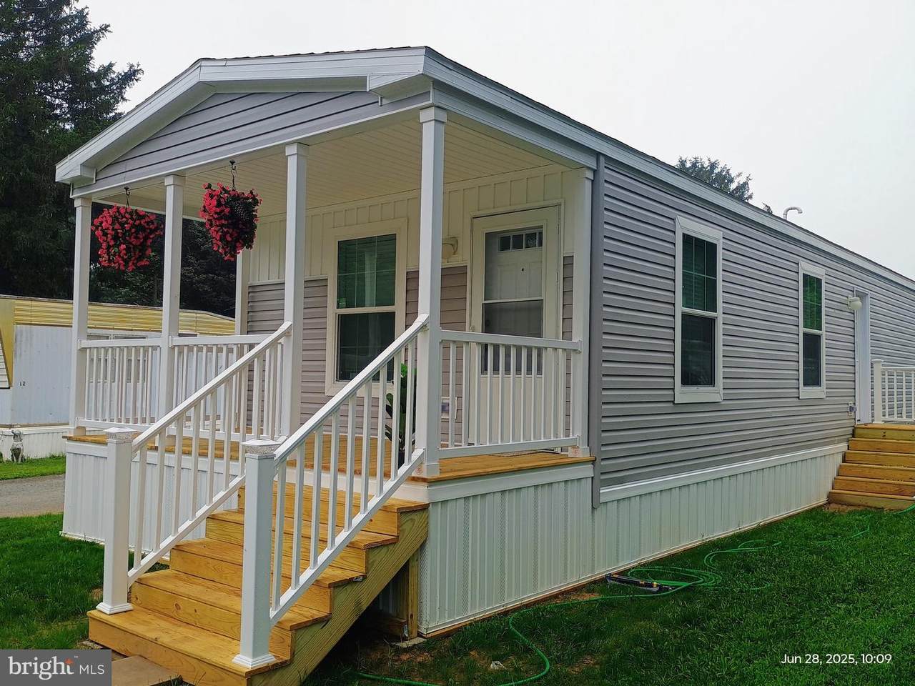 19 Jubilee Park - Photo 1