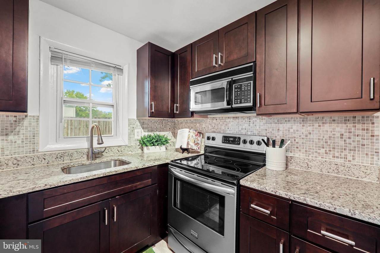 5802 Shepherd Lane - Photo 1