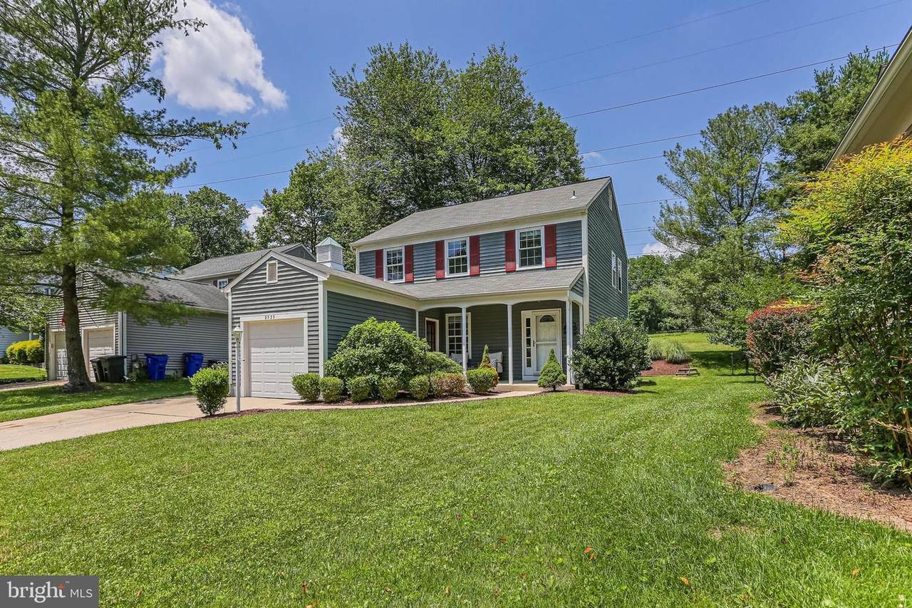 8535 Dark Hawk Circle - Photo 1