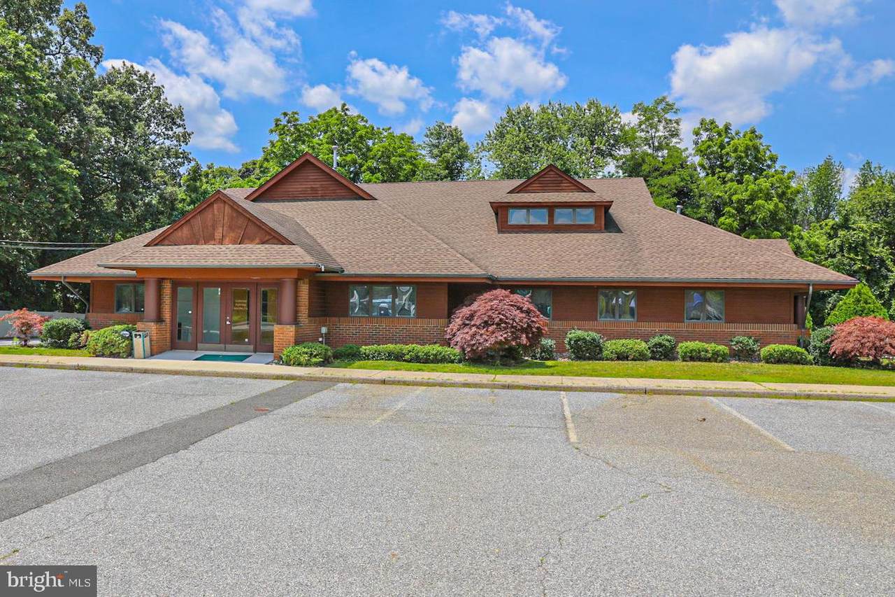 70 Manheim Avenue - Photo 1