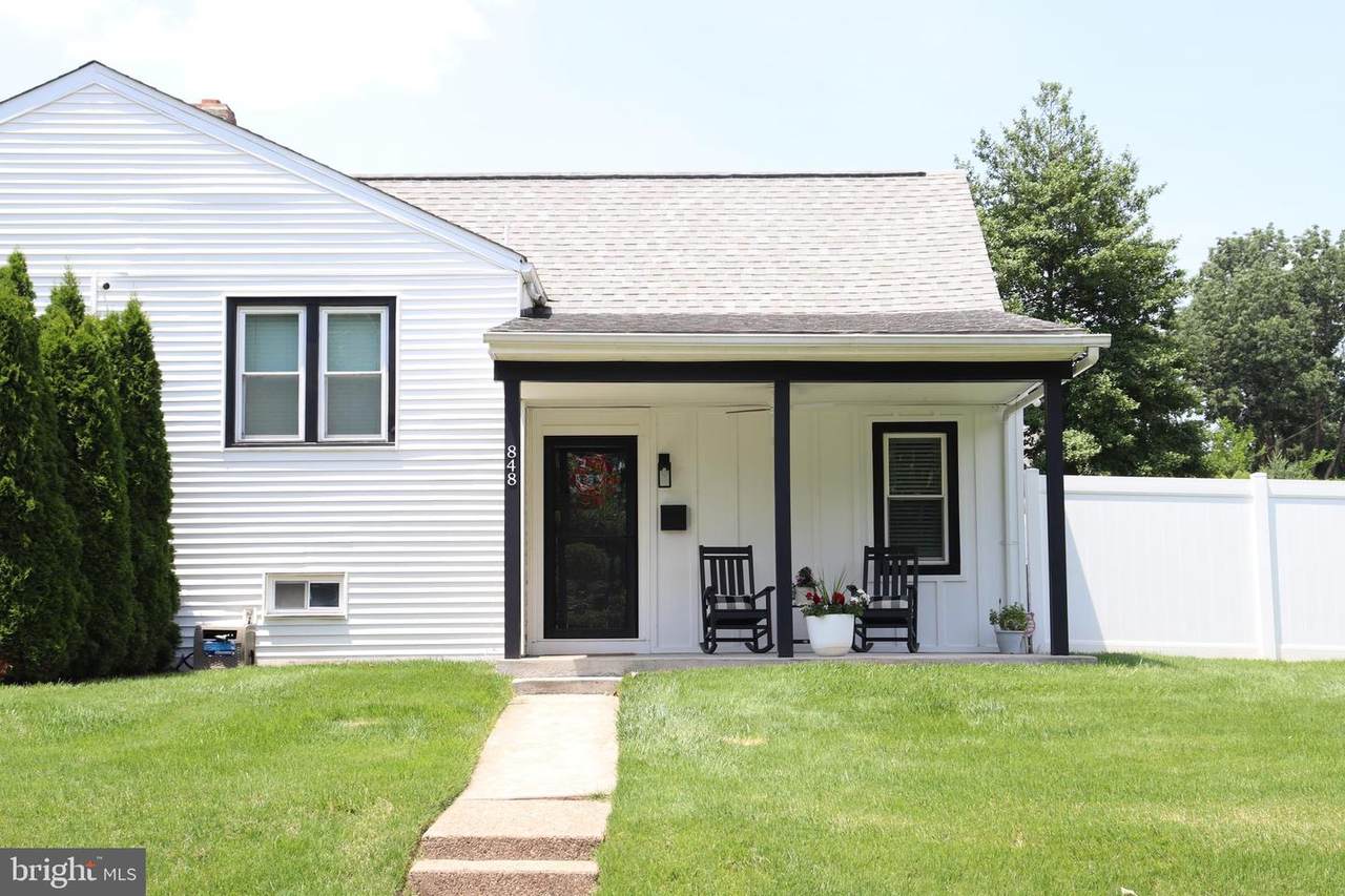 848 Grakyn Lane - Photo 1