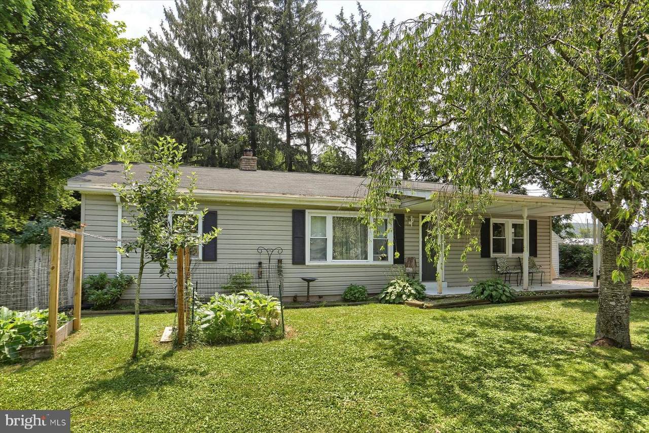 1196 Valley Road - Photo 1