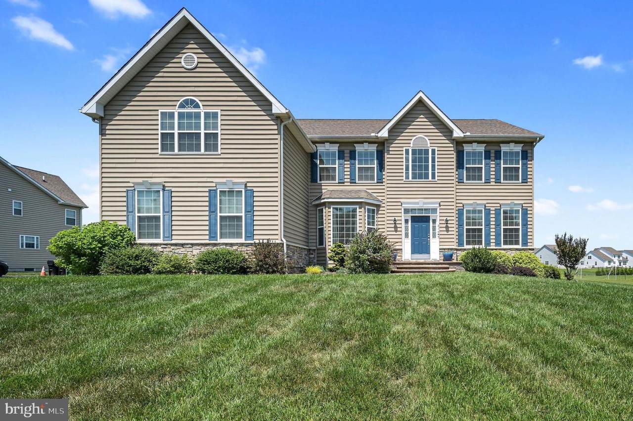 216 Shapley Drive - Photo 1