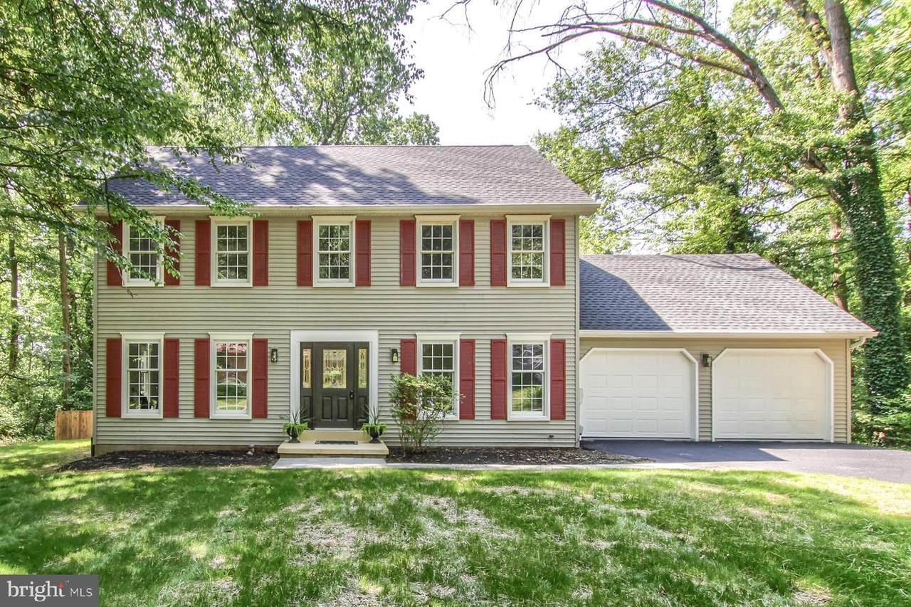 128 Azalea Drive - Photo 1