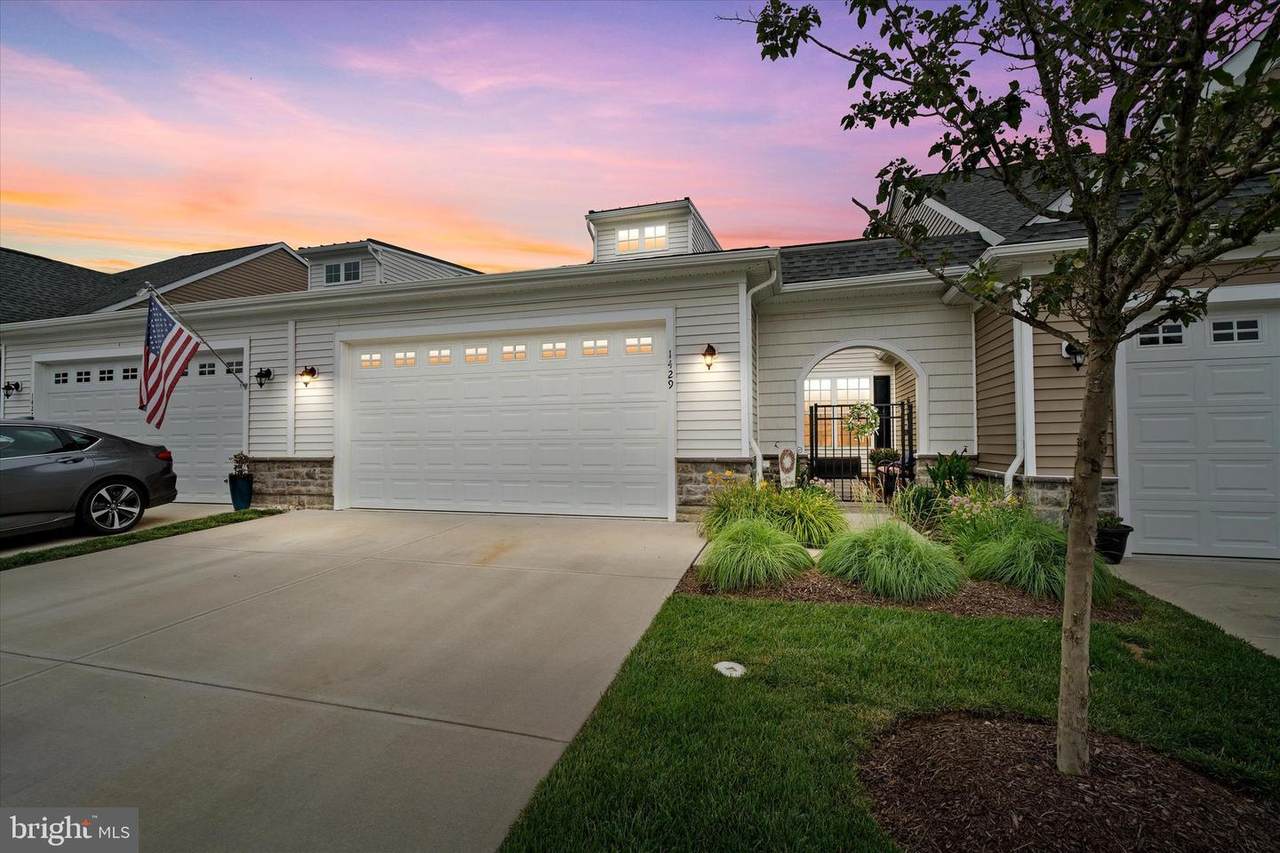1429 Whispering Woods Road - Photo 1