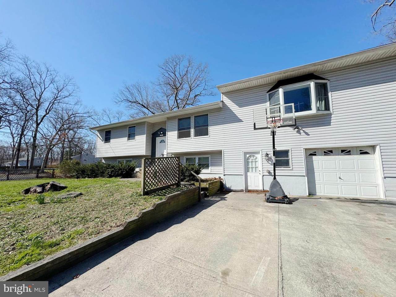 252 Terry Lane - Photo 1