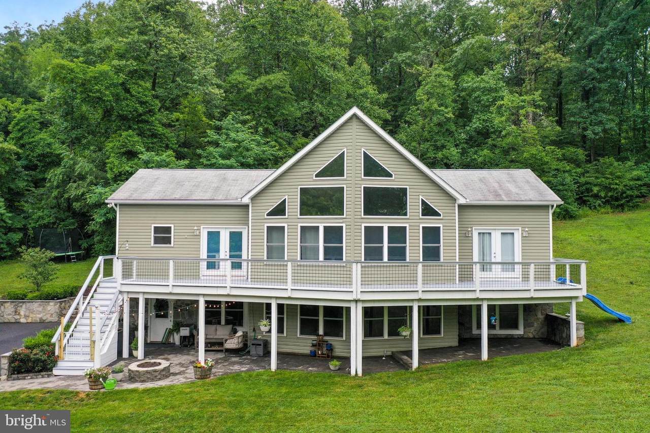 10 Westview Drive - Photo 1