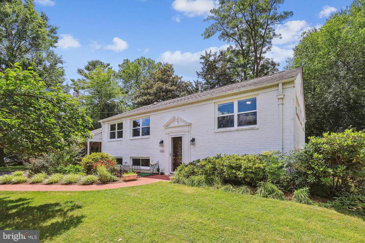 6916 Southridge Drive - Photo 1