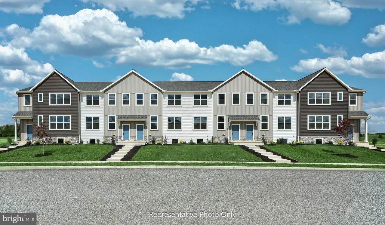 43 Conifer Drive - Photo 1