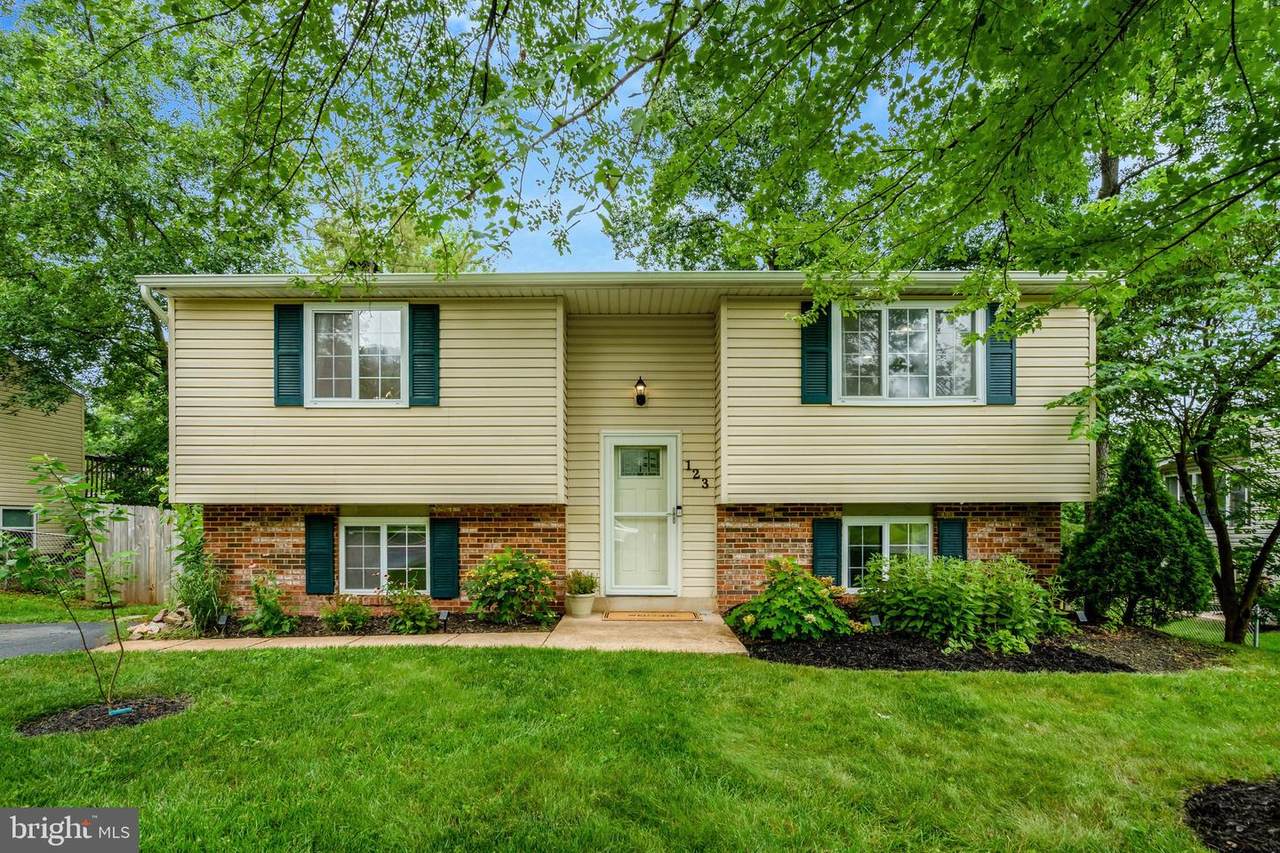 123 Magnolia Road - Photo 1