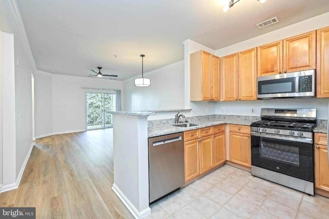9480 Virginia Center Boulevard - Photo 1