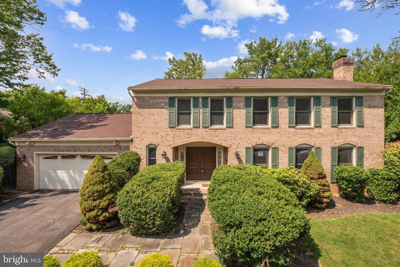 6117 Nightshade Court - Photo 1