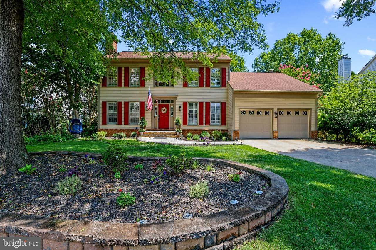408 Tudor Court - Photo 1
