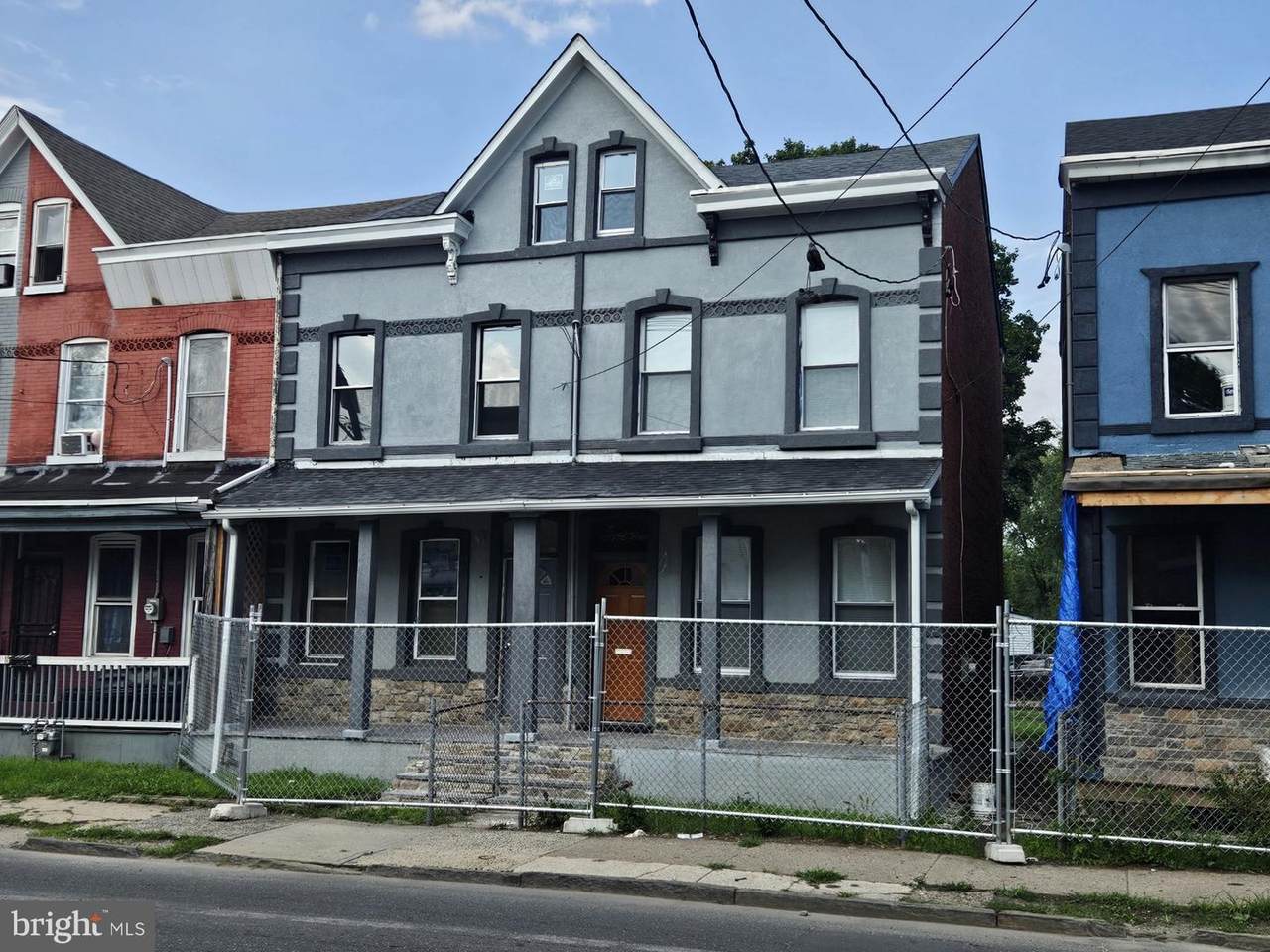 112 Chambers Street - Photo 1