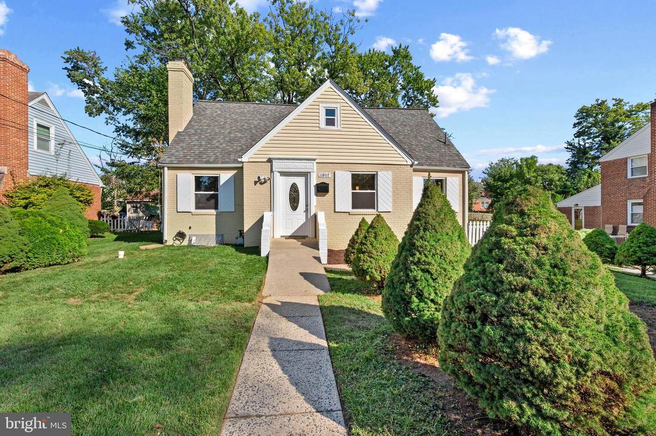 11807 Grandview Avenue - Photo 1