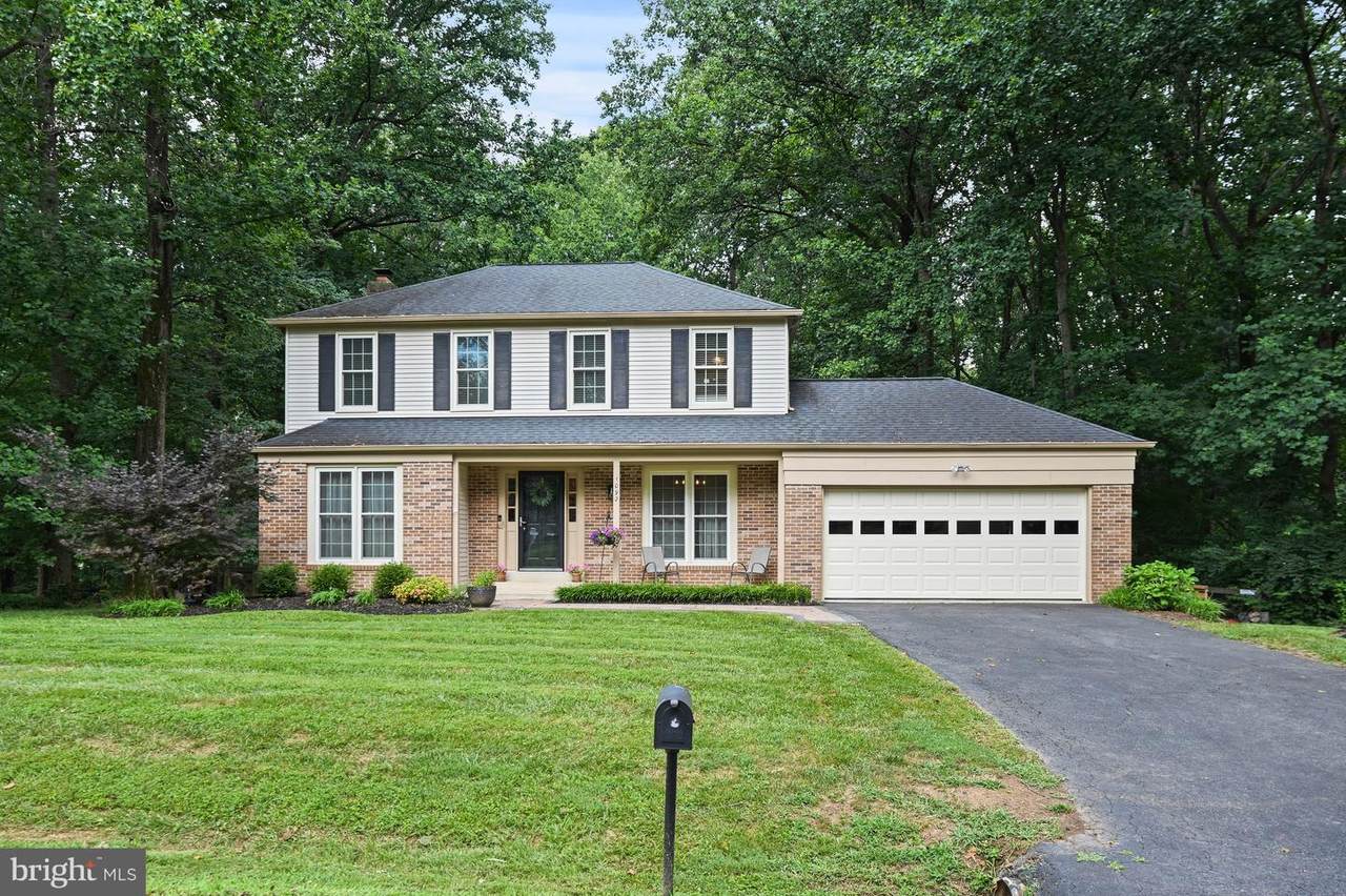 1092 Loran Court - Photo 1