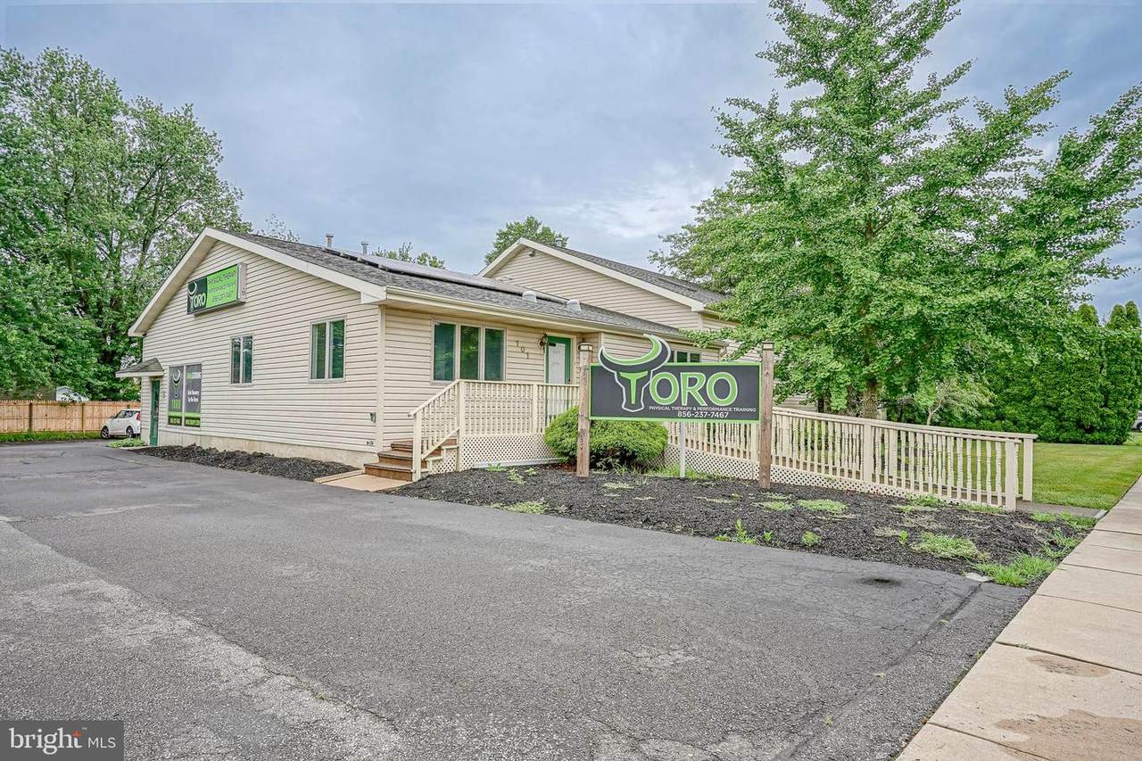101 Summit Avenue - Photo 1