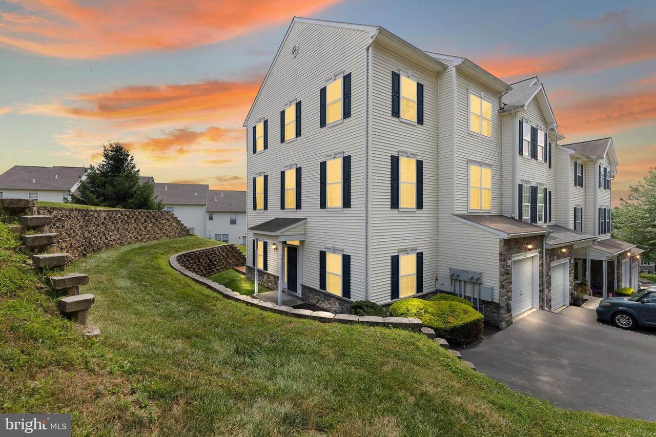466 Marion Road - Photo 1