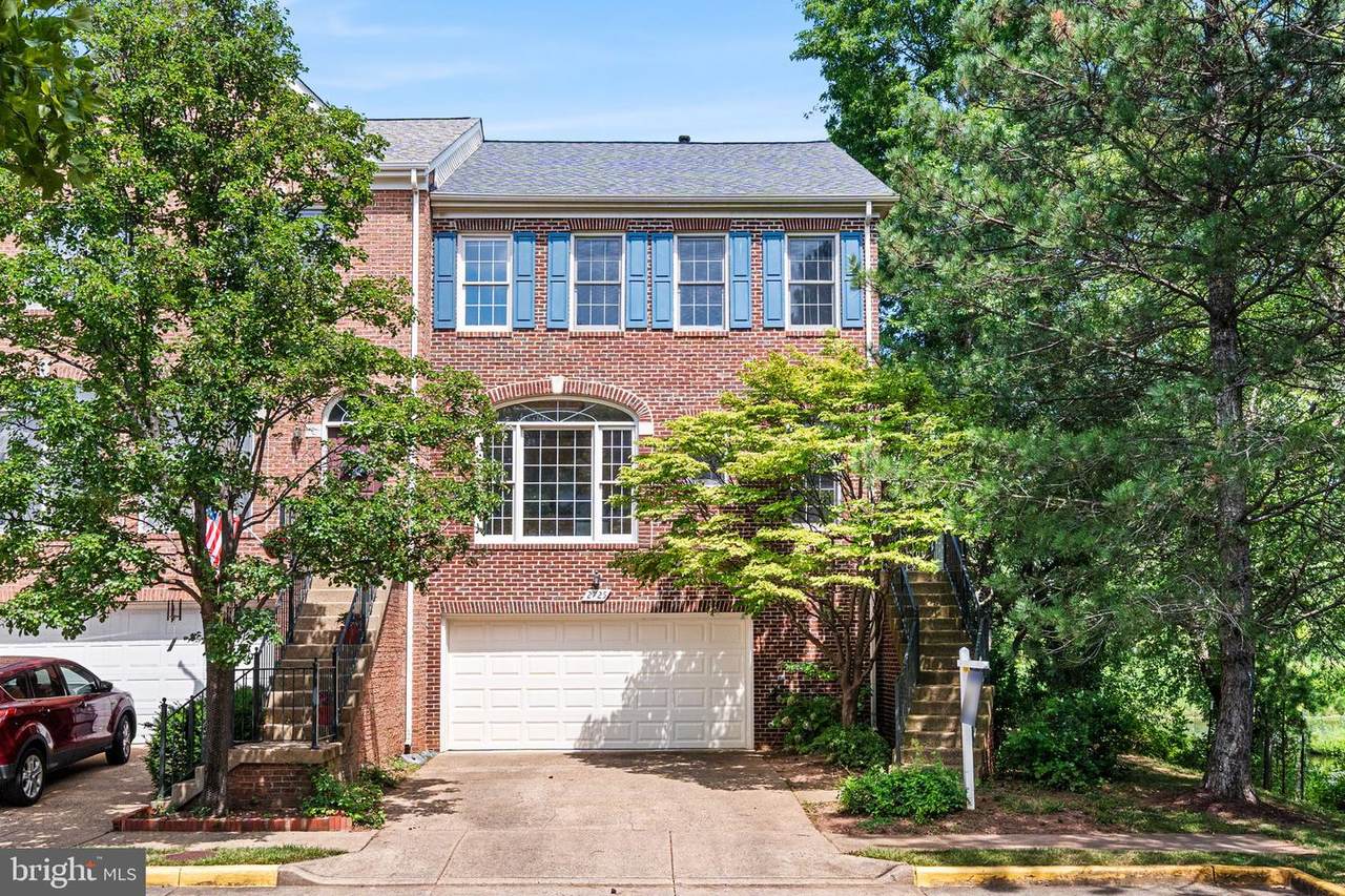 2725 Baronhurst Drive - Photo 1