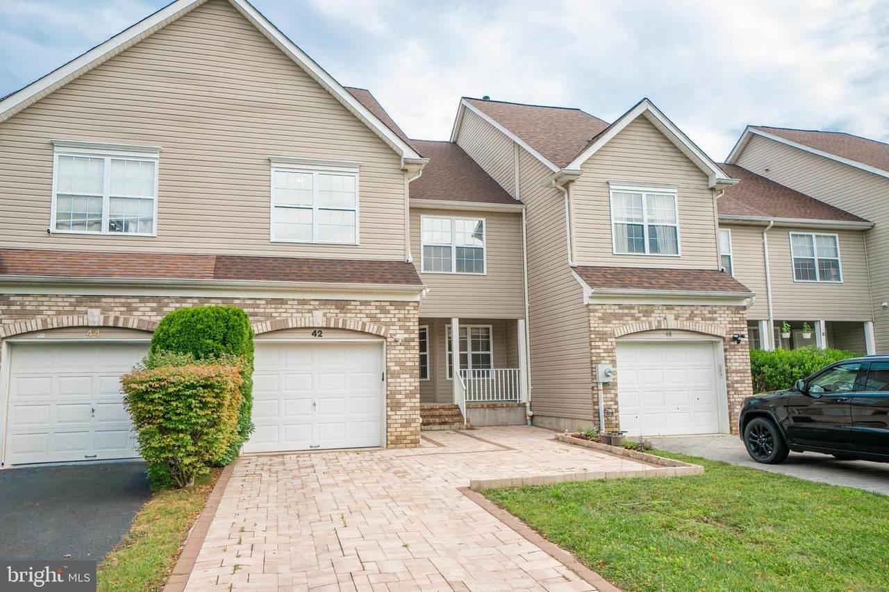 42 Dickerson Lane - Photo 1