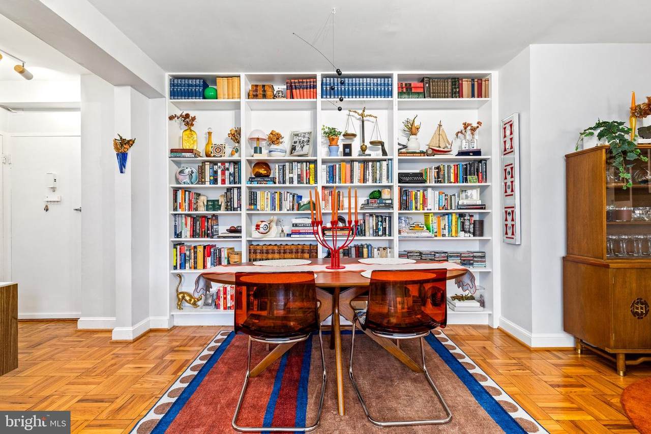 3025 Ontario Road - Photo 1