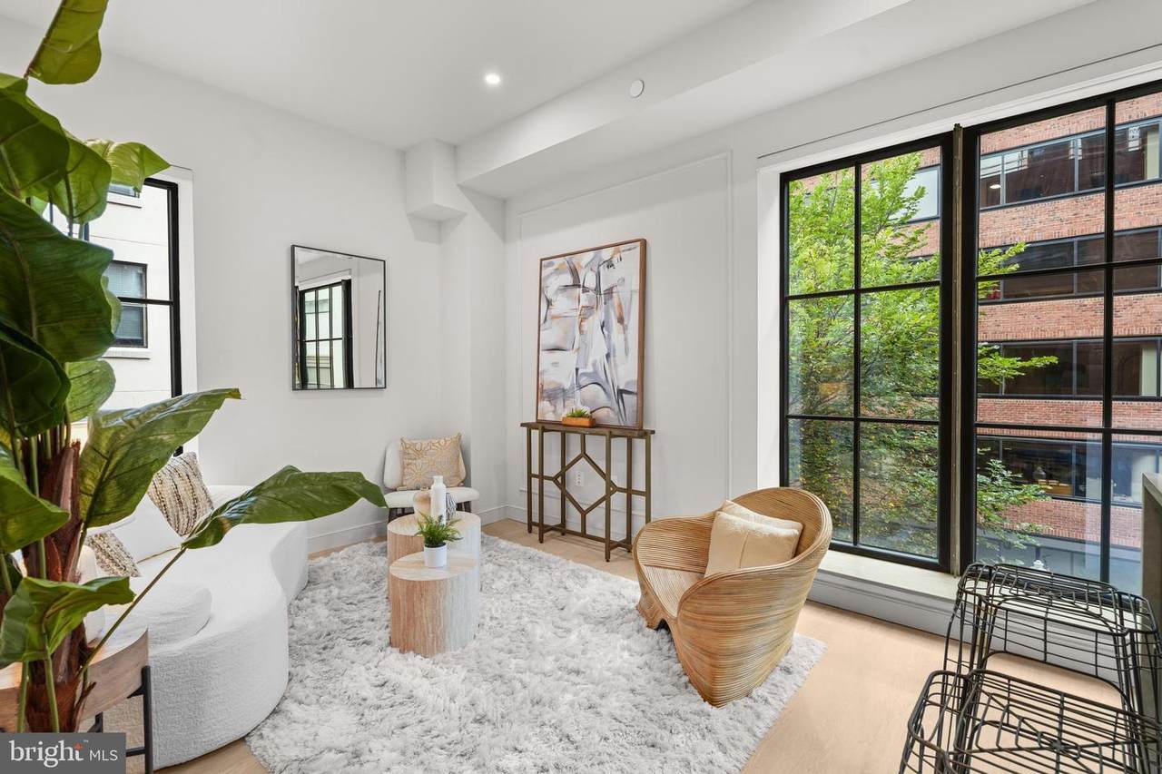 2121 Ward Place - Photo 1