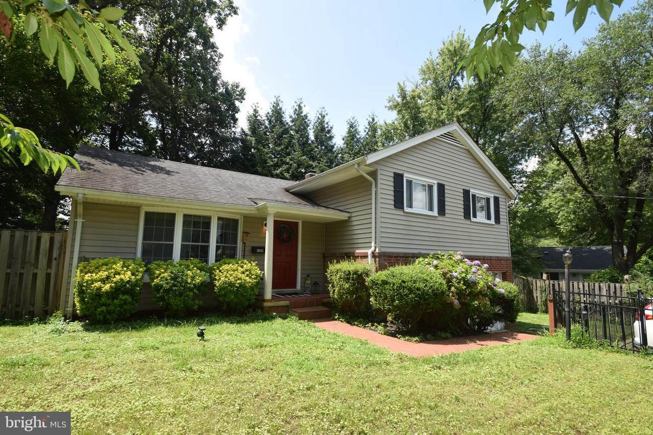 10833 Charles Drive - Photo 1