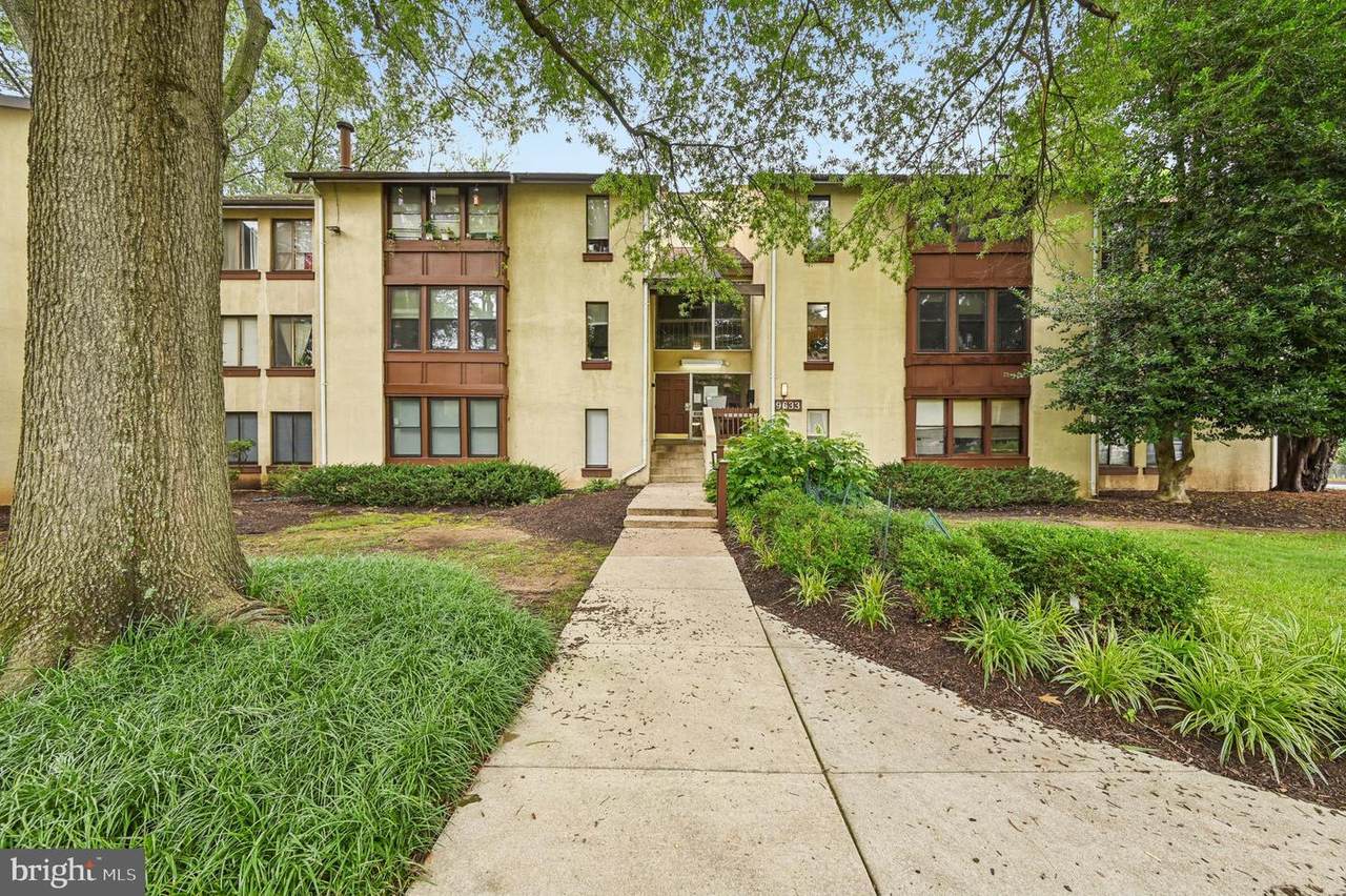 9633 White Acre Road - Photo 1