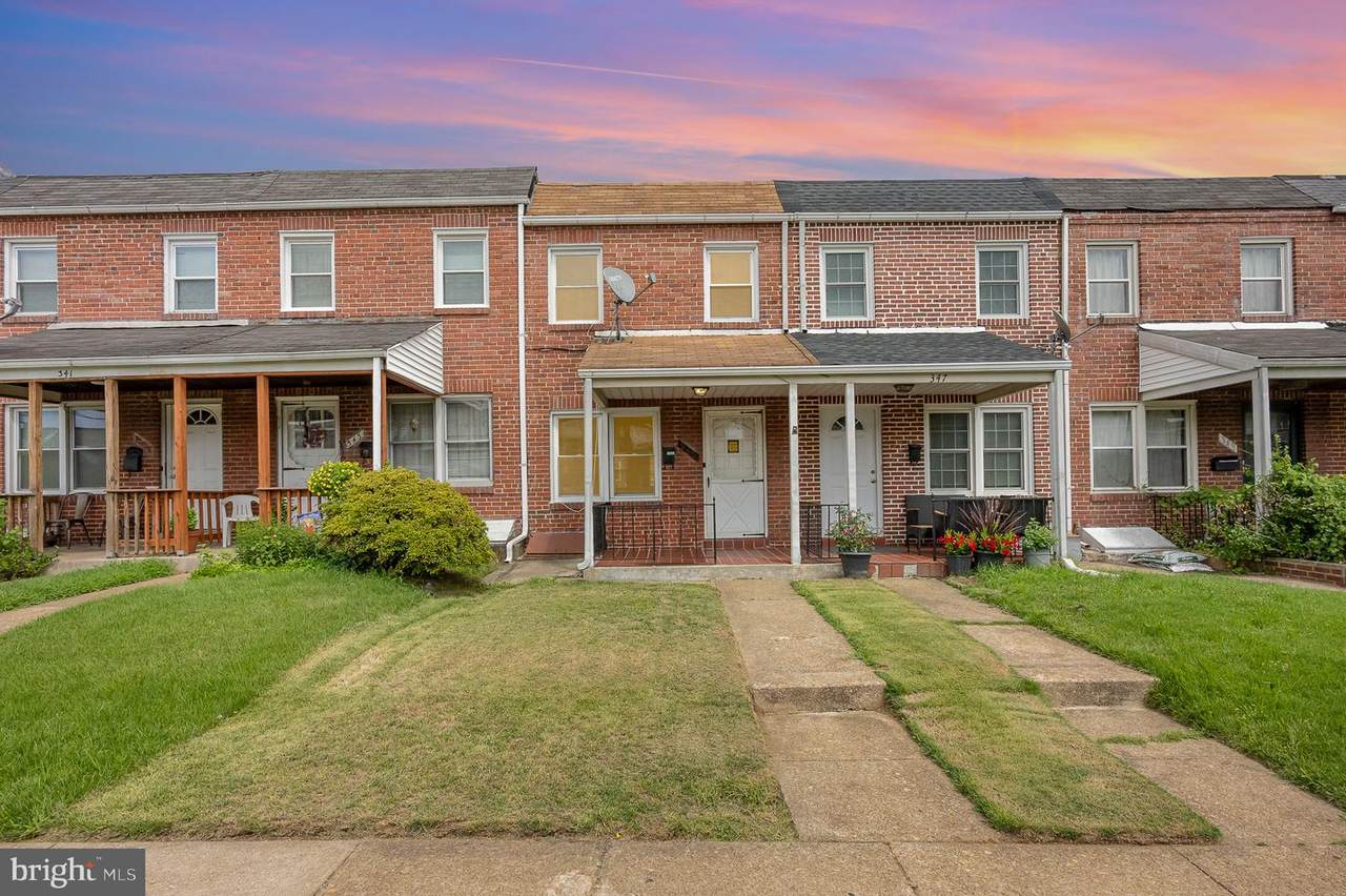 345 Gusryan Street - Photo 1