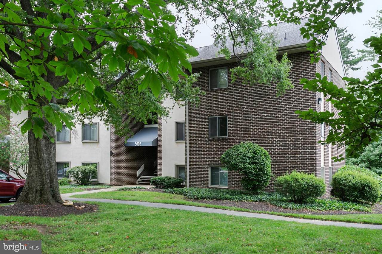 5005 Green Mountain Circle - Photo 1