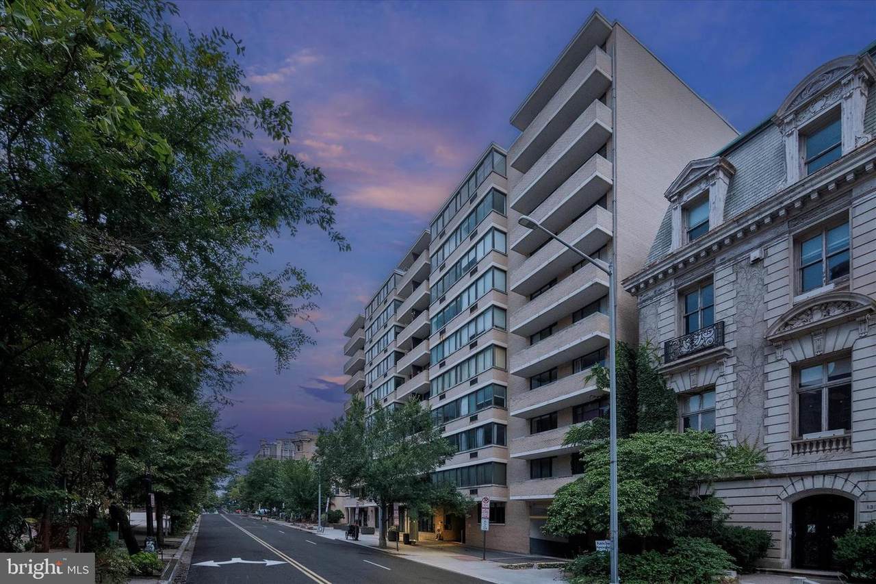 1325 18TH Street - Photo 1