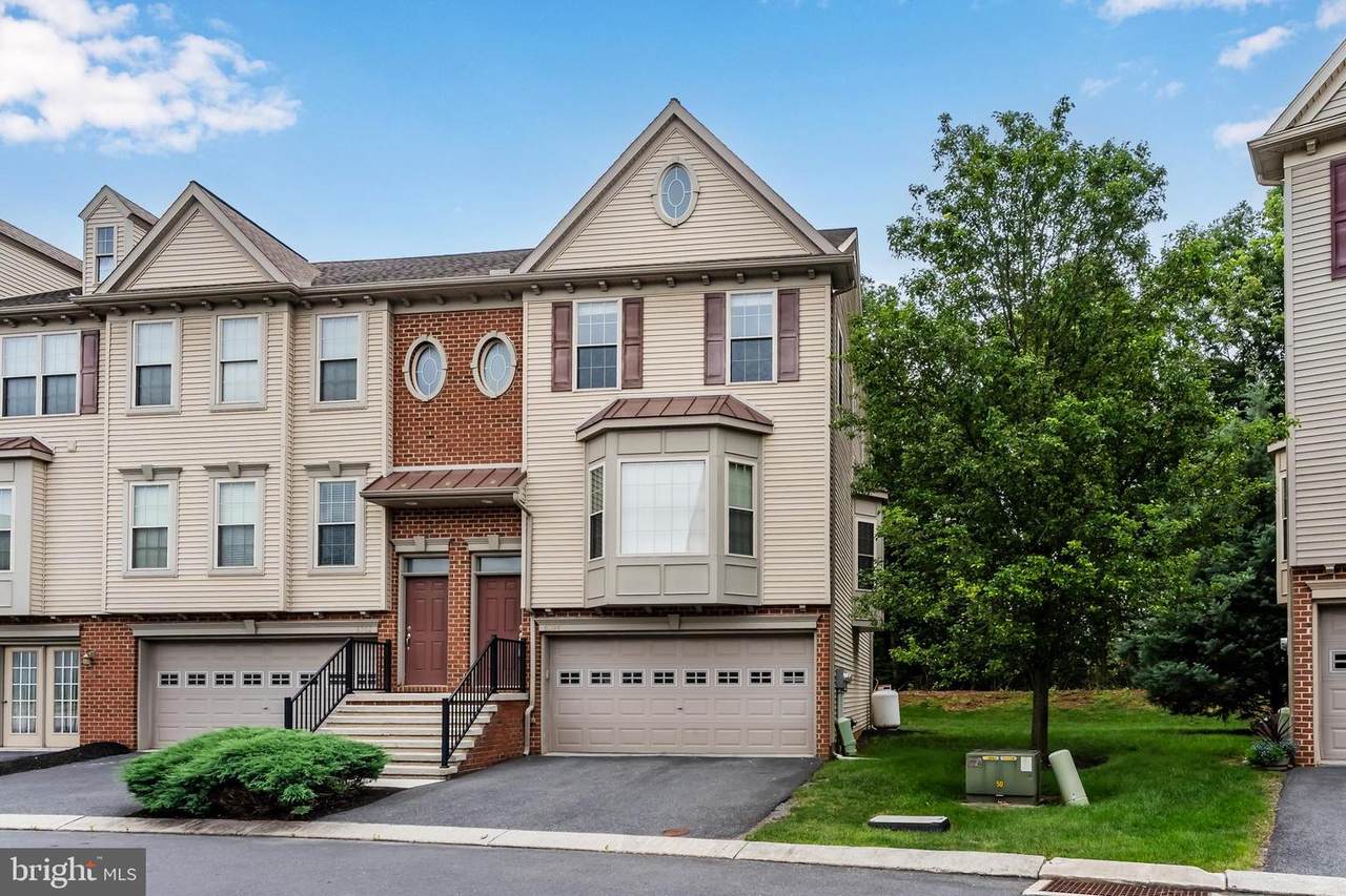 6304 Creekbend Drive - Photo 1