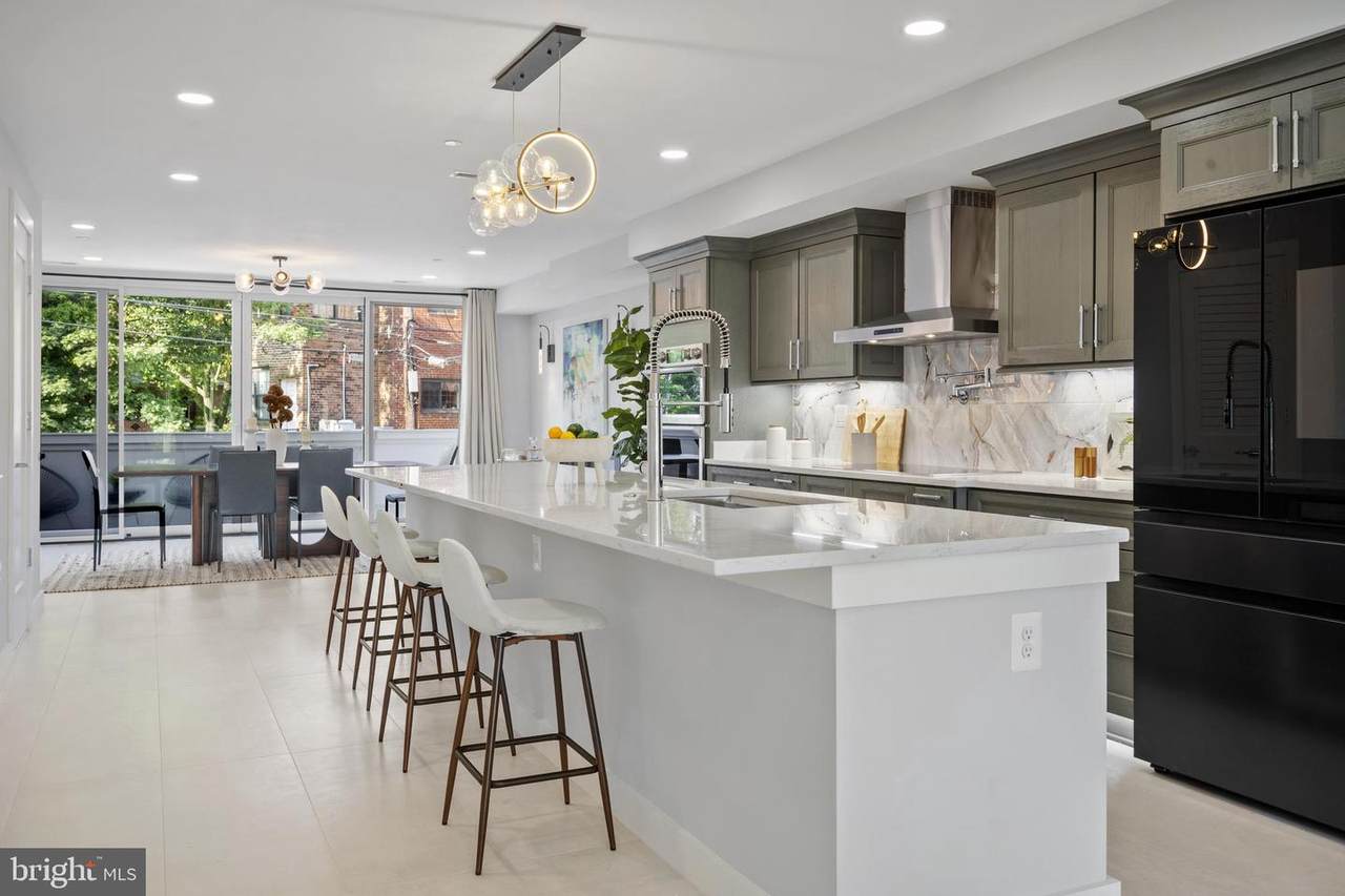 424 Missouri Avenue - Photo 1