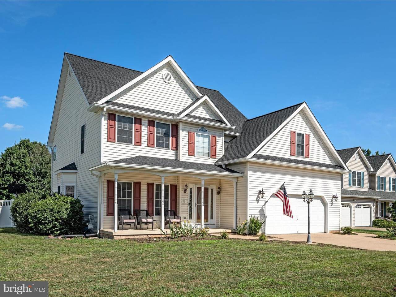 121 Brenton Court - Photo 1