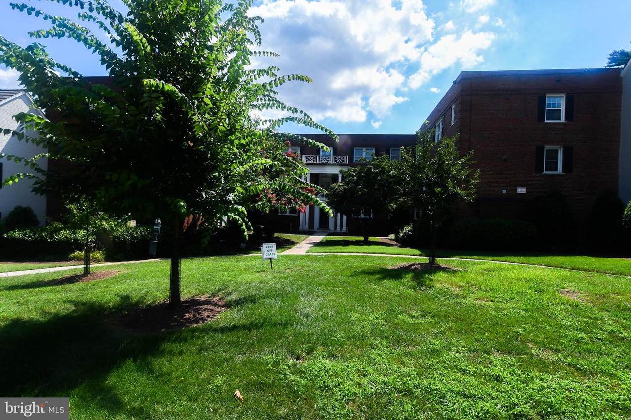 3937 Pennsylvania Avenue - Photo 1