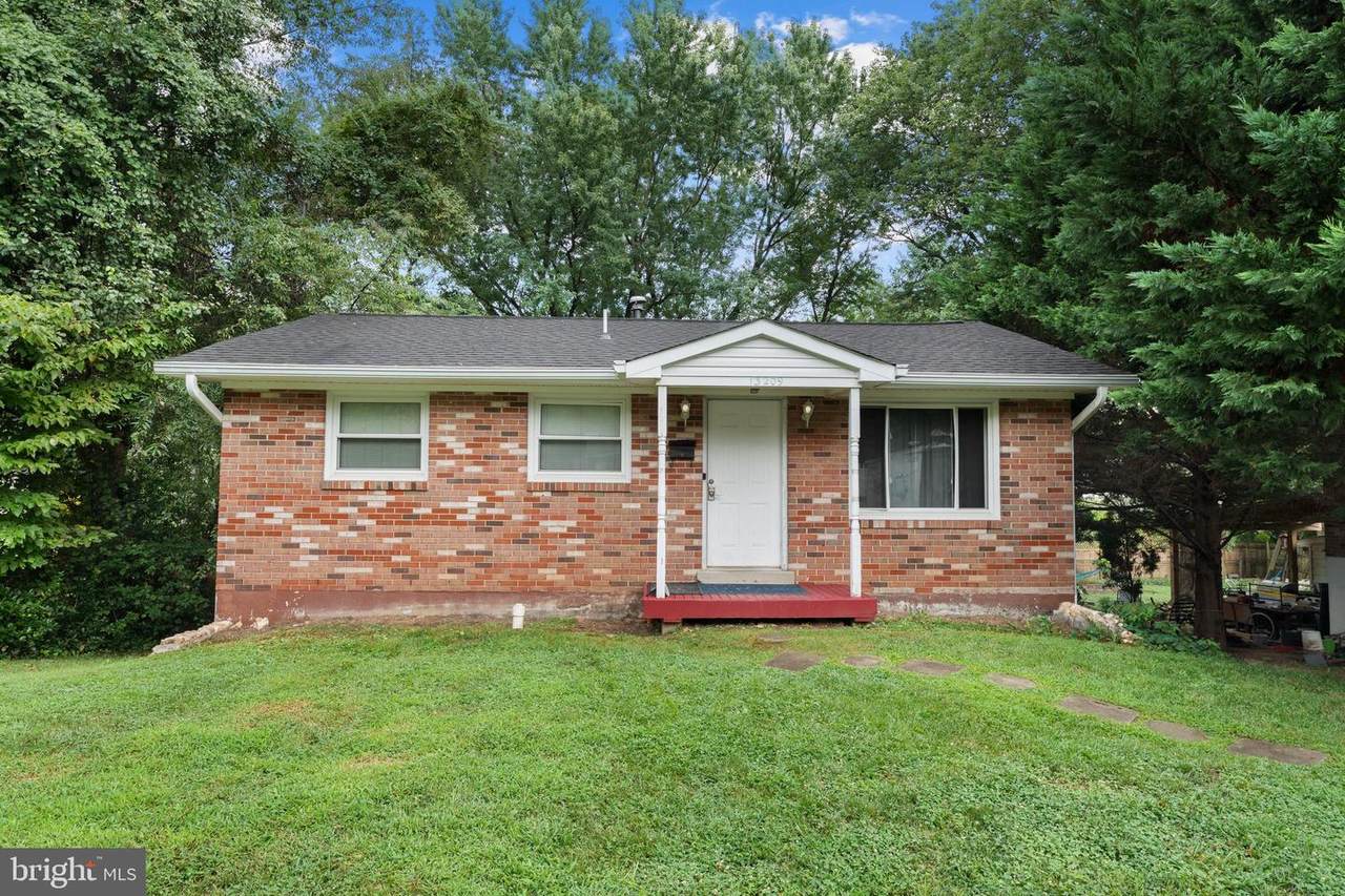 13209 Hawthorn Lane - Photo 1
