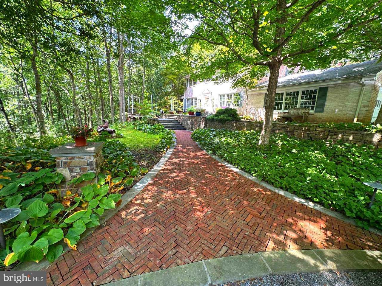 7244 Mink Hollow Road - Photo 1