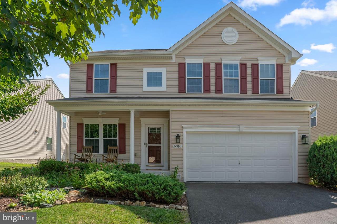 6016 Meyer Drive - Photo 1