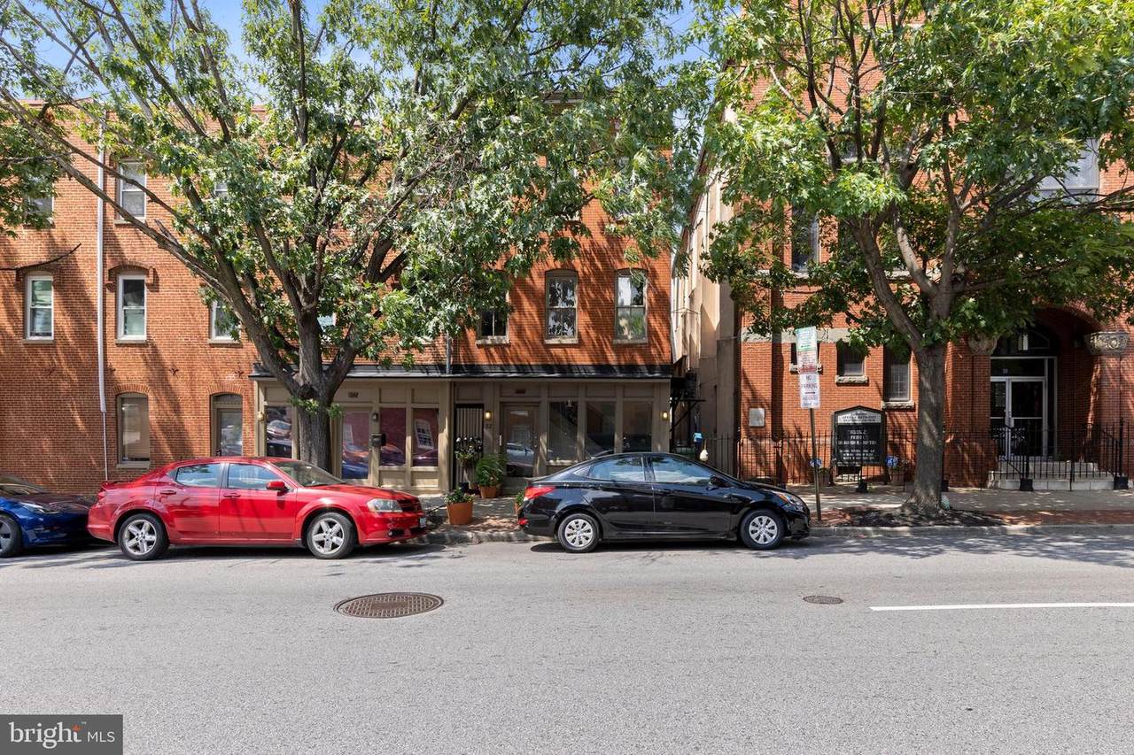 32 Montgomery Street - Photo 1