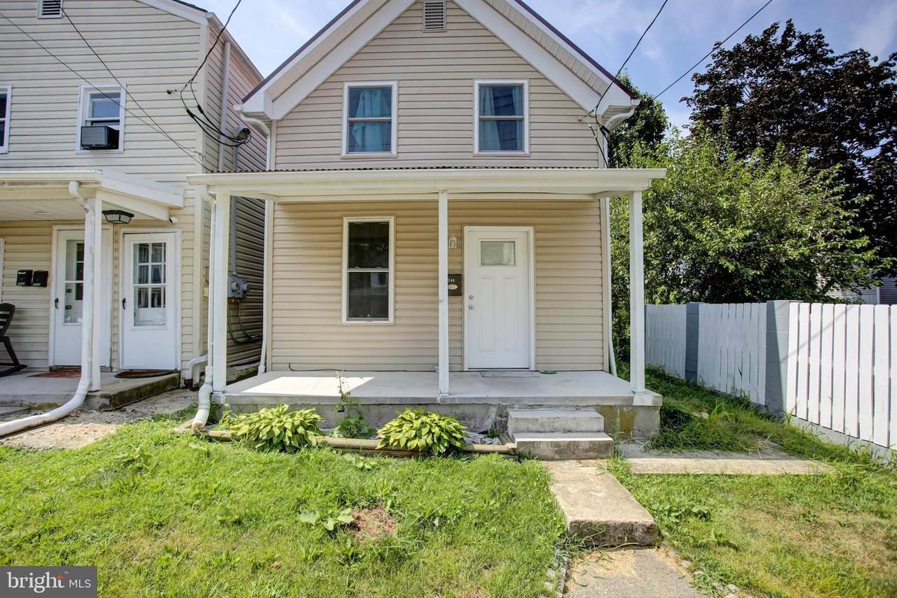 246 North Street - Photo 1