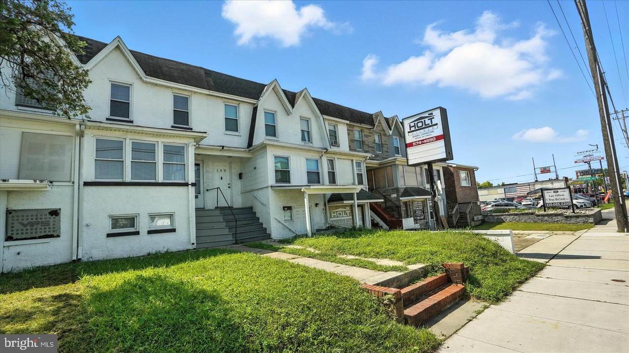111 Eastern Boulevard - Photo 1