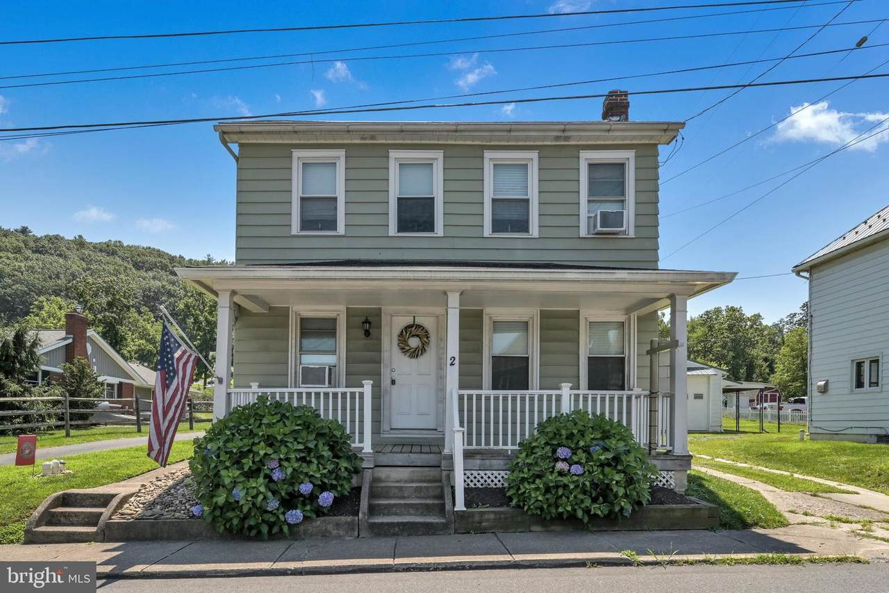 2 Chestnut Street - Photo 1