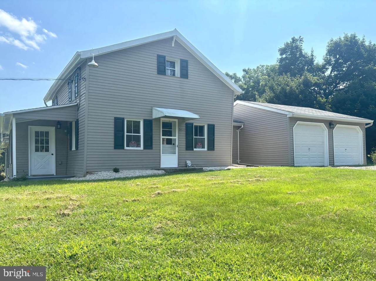 9611 Morning Glory Lane - Photo 1