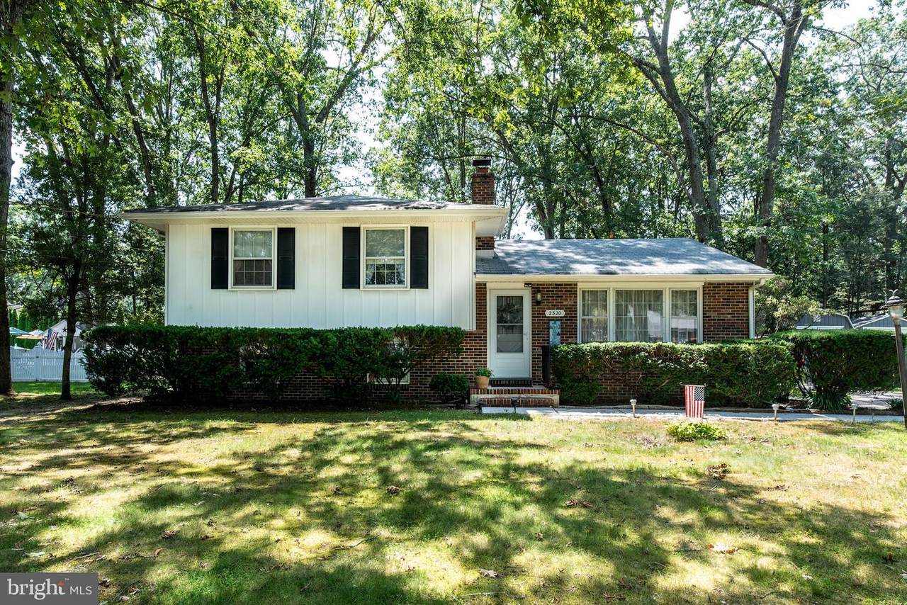 2320 Brookfield Street - Photo 1