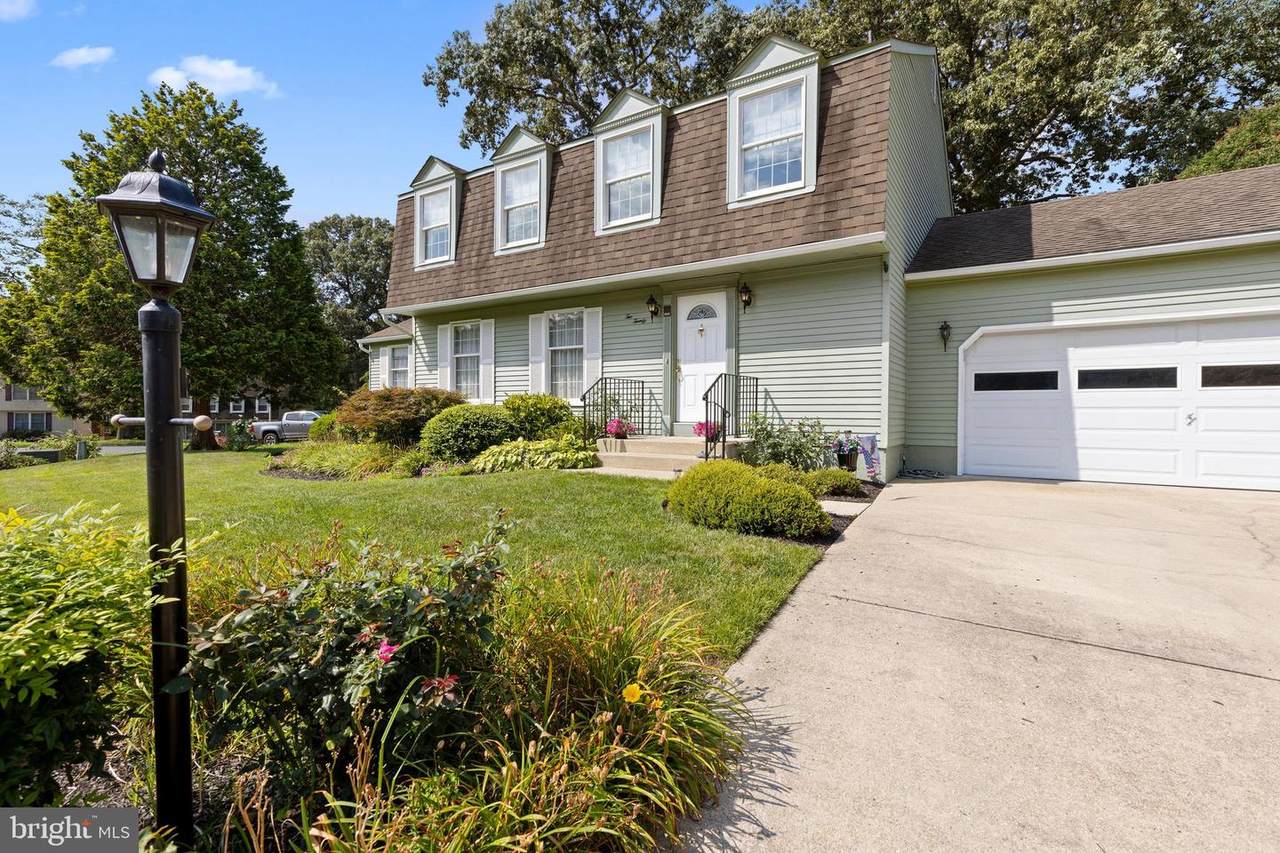 220 Harbor Drive - Photo 1