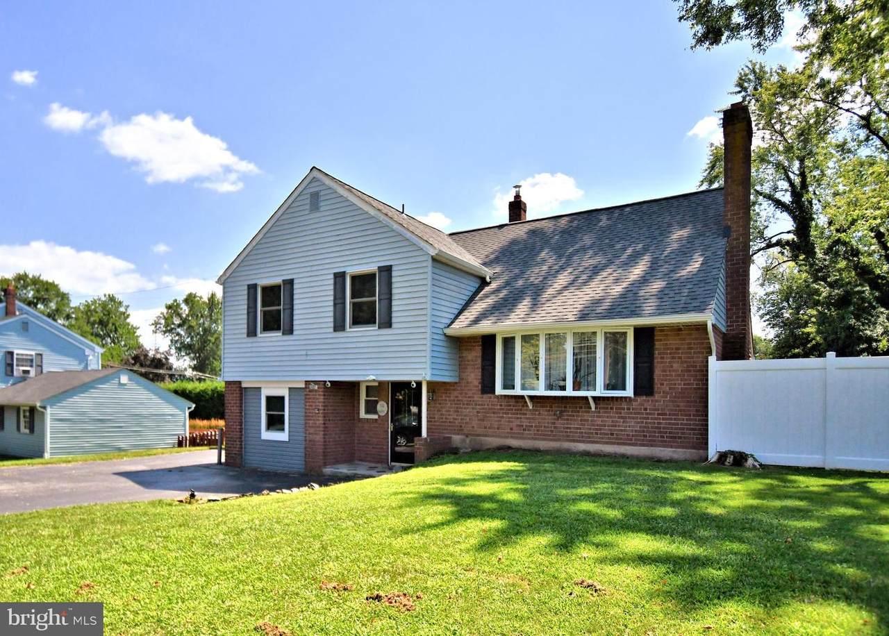 902 Township Line Road - Photo 1
