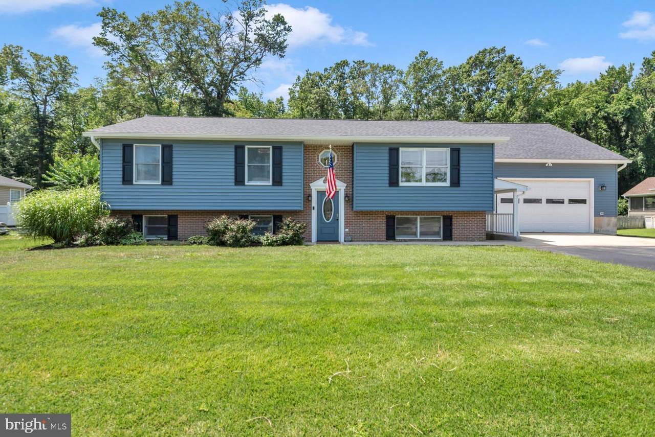 1521 Warfield Road - Photo 1