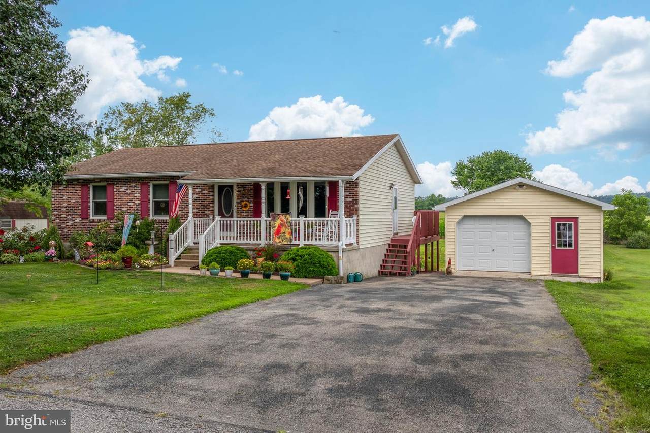4451 Pine Hill Road - Photo 1